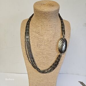 Vintage Offset Silver-tone Hammered Oval with Metal Cylinder Tube Beads Necklace